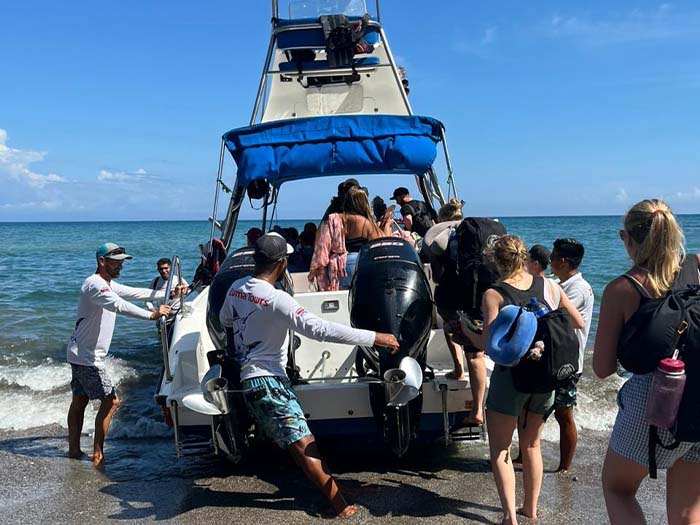 Water Transportation "Taxi Boat" with Luminosa Hostel